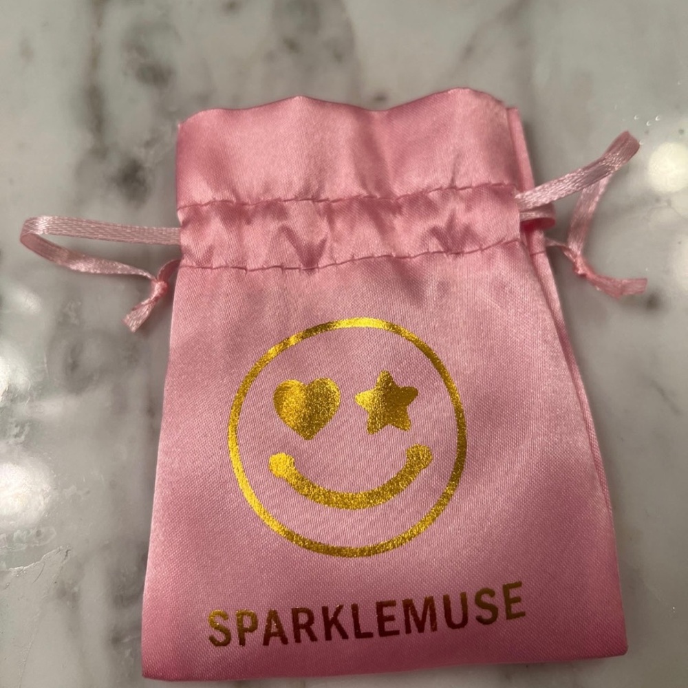 Nip Sparklemuse Cream Star Earrings - image 4